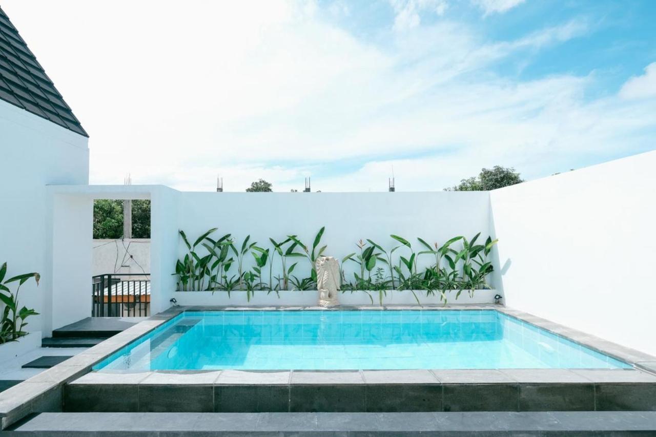 The Lavana Hidden Villa Lombok Ampenan Екстериор снимка